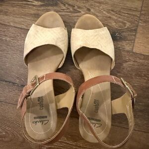 Clarks Cream and Tan Heeled Sandals Size 9.5 M